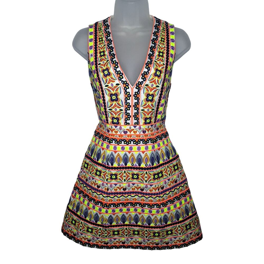 Alice + Olivia Embroidered Mini Dress 2 Patty Boho Folksy Tribal Cocktail Party